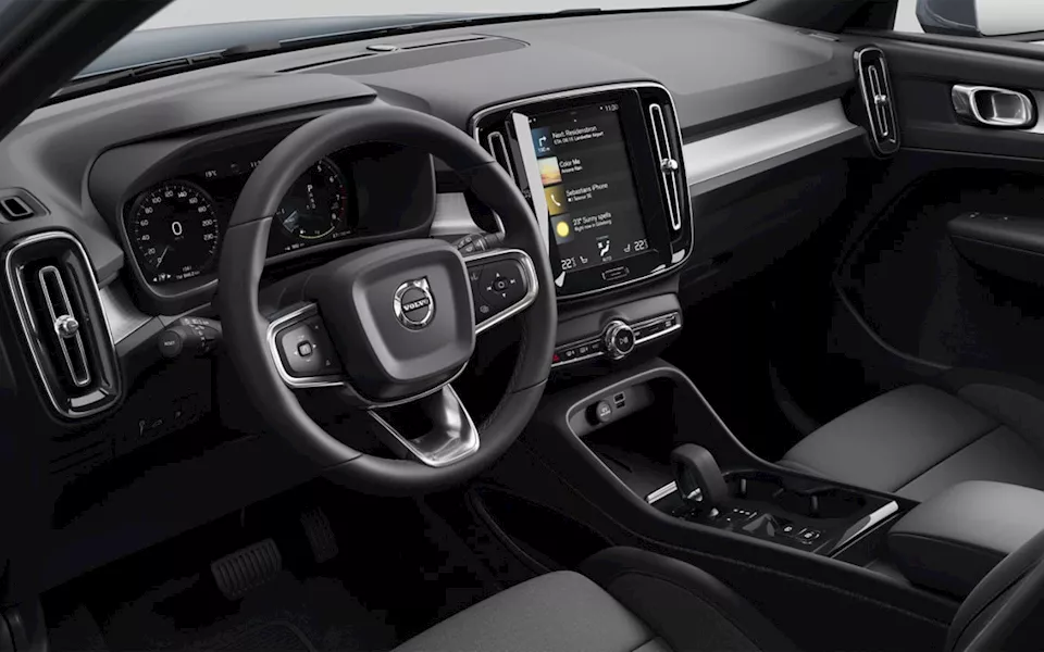 Volvo XC40 facelift-3