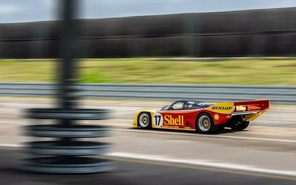 سيارات سباقات التحمل تعتمد على وقود شل