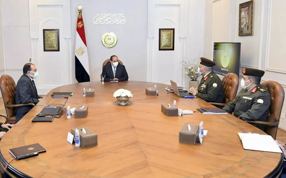 الرئيس يوجه الحكومة للقيام بأكبر قدر من توسعة المحاور والطرق