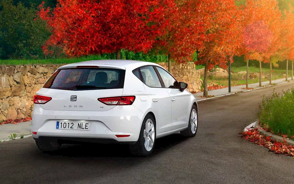 5 سيارات مستعملة بمحركات تربو أسعارها لا تتخطى 300 ألف جنيه 