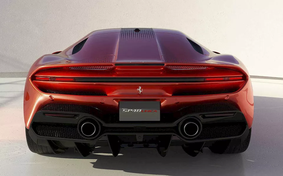 فيراري تكشف عن سيارتها الفريدة SP48 UNICA المصممة بطلب العميل