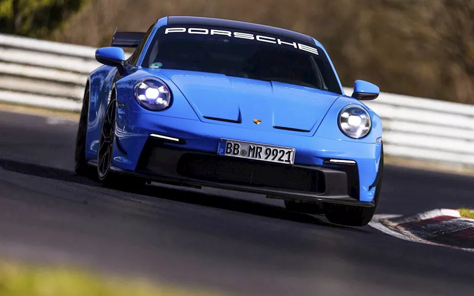بورشه 911 GT3 بتعديلات MANTHEY RACING