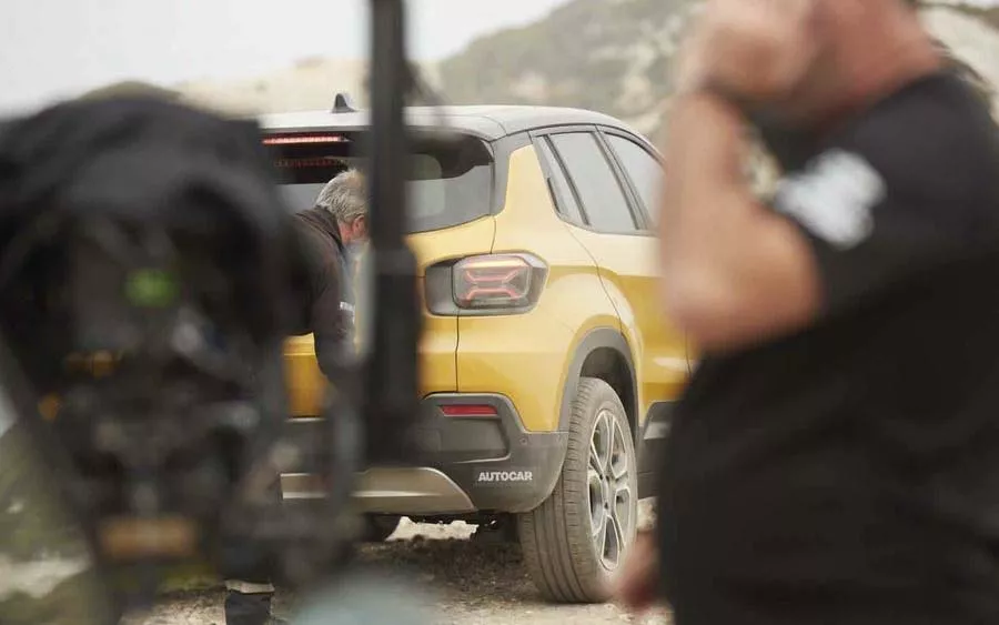 جيب أفينجر 2023