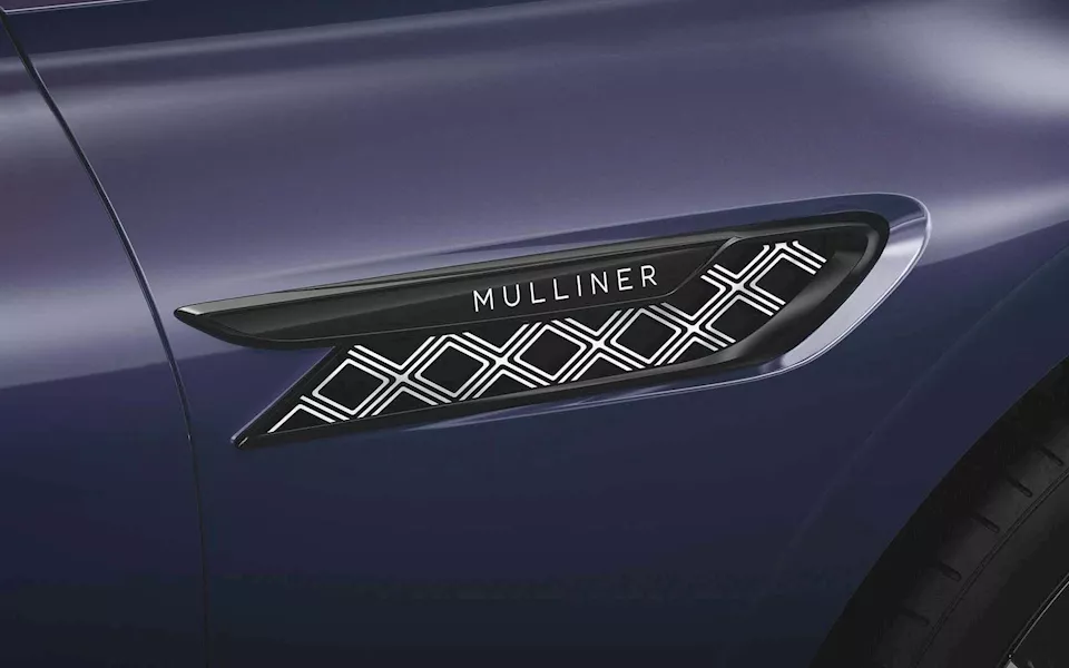 بنتلي فلاينج سبير مولينر بباقة بلاك لاين