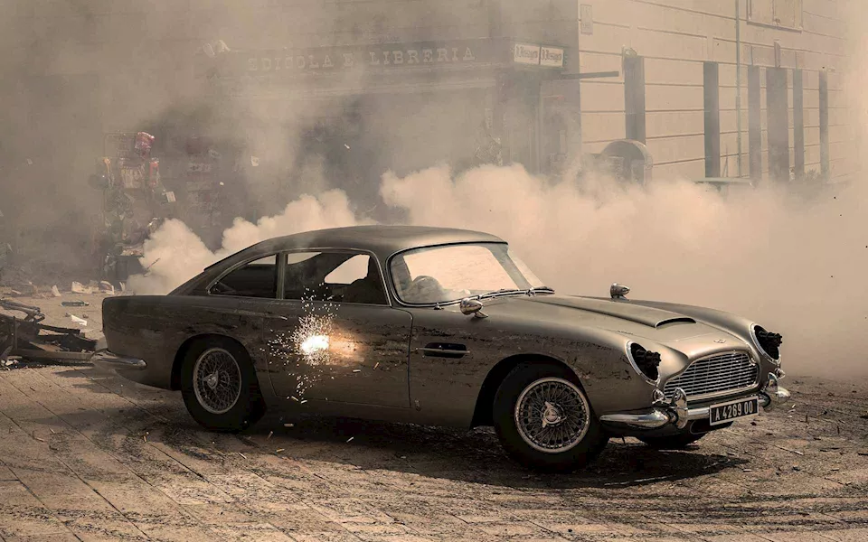 أستون مارتن DB5 في No Time to Die (1)