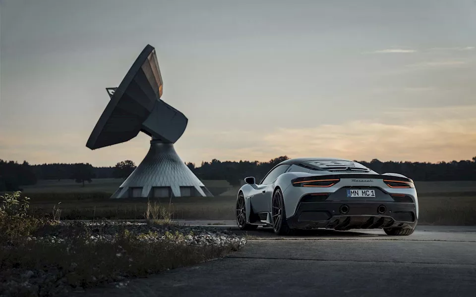 مازيراتي MC20 بتعديلات نوفيتك