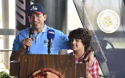 صبحي يكرم زين الحمصاني سائق الكارتينج الصغير  (1)