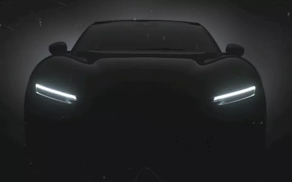 إضاءة السيارة