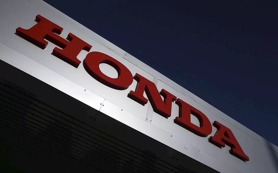 هوندا تستعدي 200 ألف سيارة بسبب الفرامل