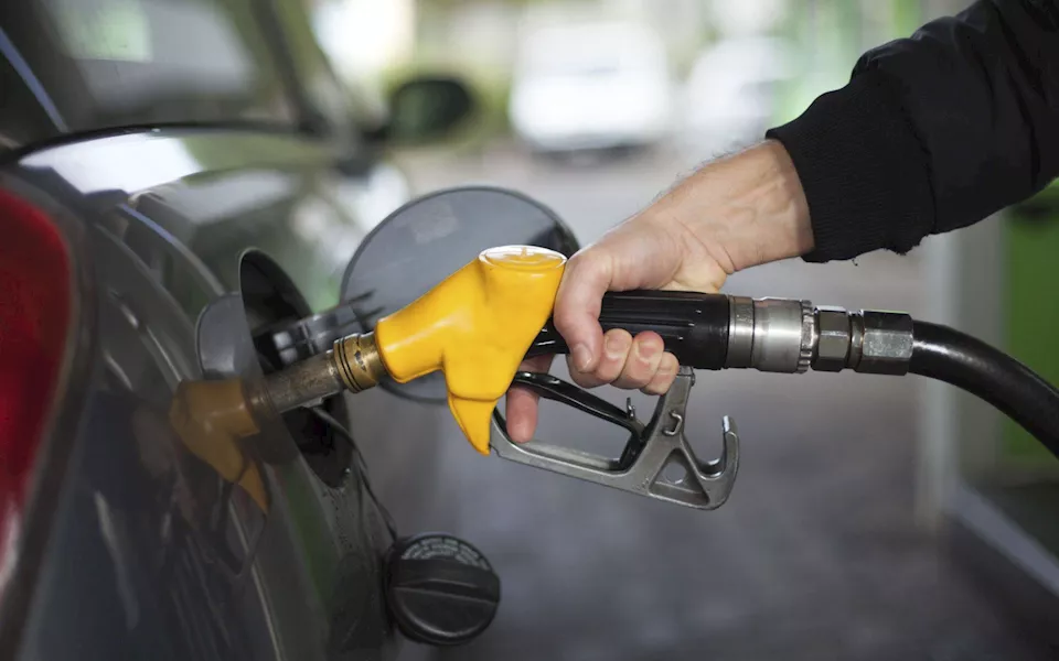 مدبولي الحكومة تتحمل 4 جنيهات لكل لتر سولار يشتريه المواطن