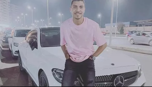 سيارة محمد شريف -  مرسيدس C-Class 