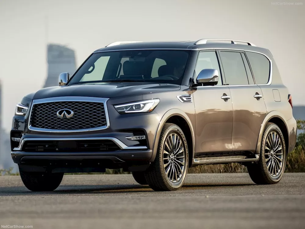 2 إنفينيتي QX80 الفارهة الجديدة