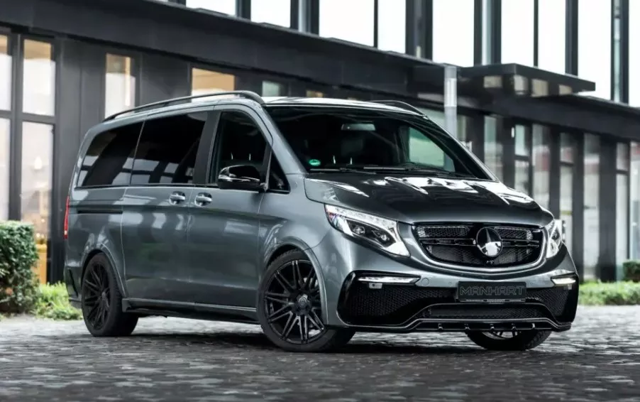 2 مرسيدس V 300 d بتعديلات مانهارت