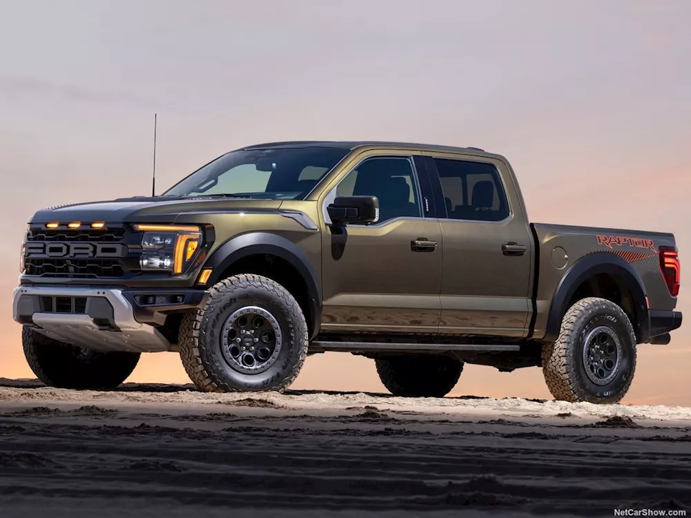 1 فورد F-150 Raptor R موديل 2024