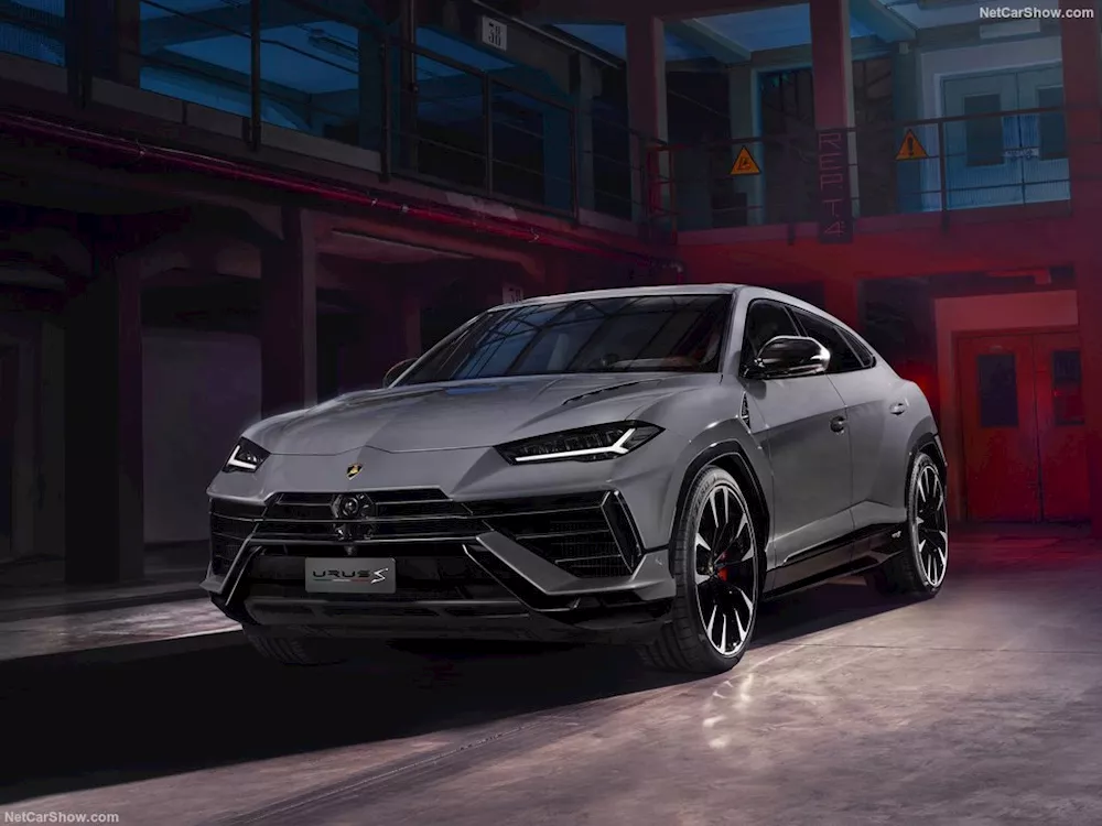 لامبورجيني Urus S موديل 2023