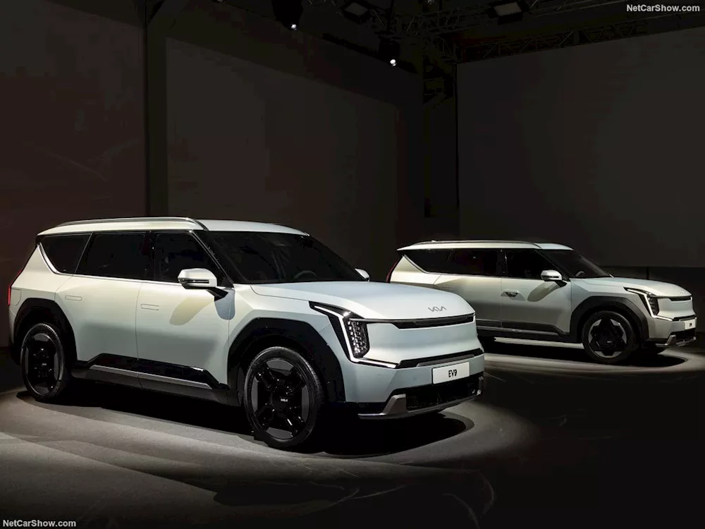 كيا EV9 موديل 2024