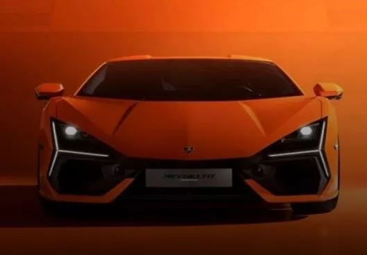  لامبورجيني Revuelto الكهربائية