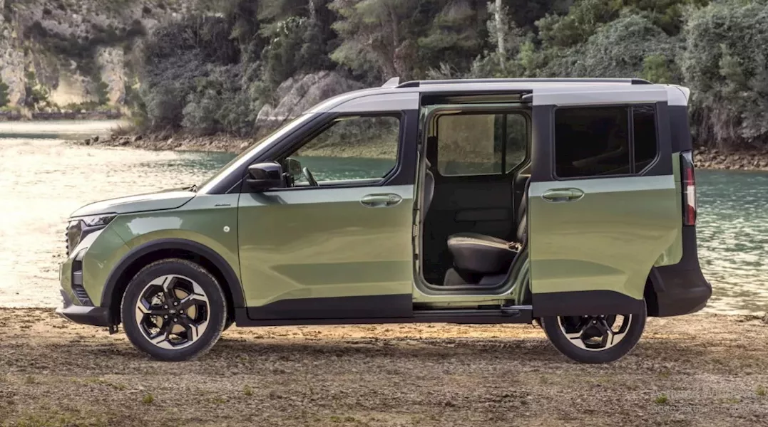 فورد Tourneo Courier الجديدة