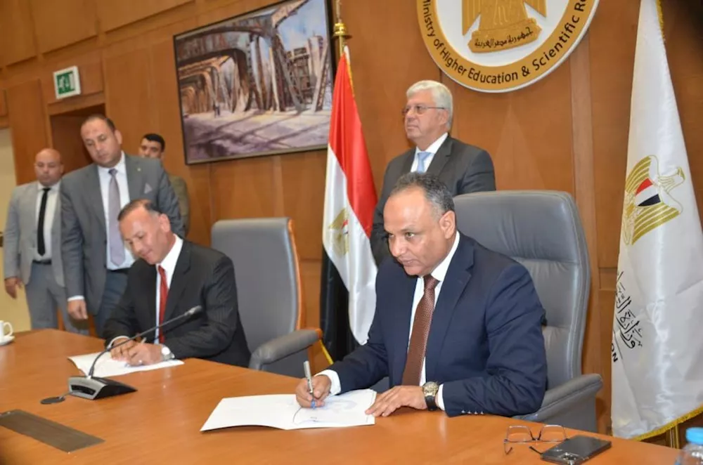 أول سيارة مصرية