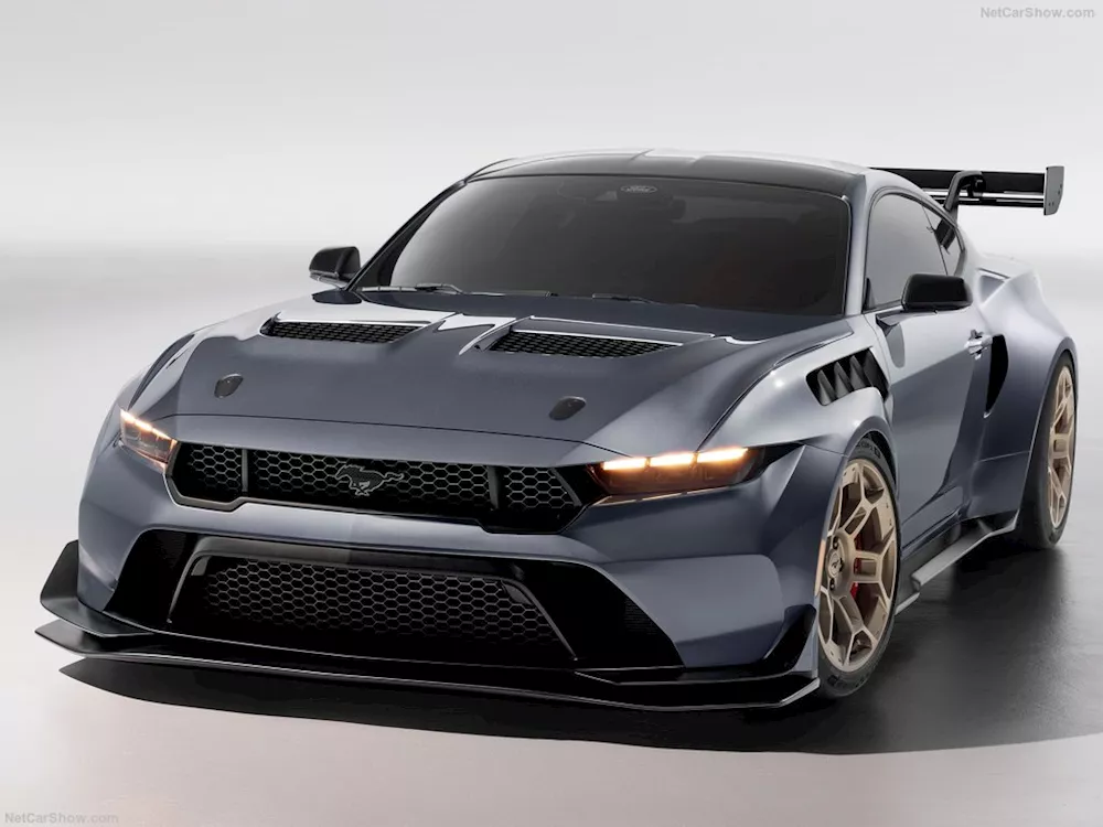 فورد موستانج GTD موديل 2025