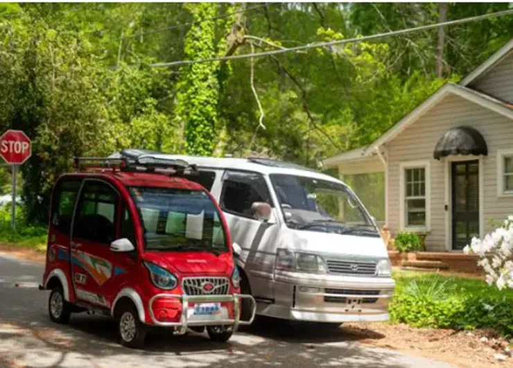 1 سيارة تشانج لي zyx الكهربائية