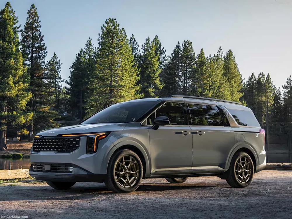 كيا Carnival موديل 2025