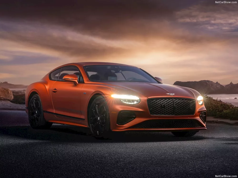 بنتلي Continental GT موديل 2025