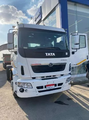 شاحنات تاتا الهندية في مصر