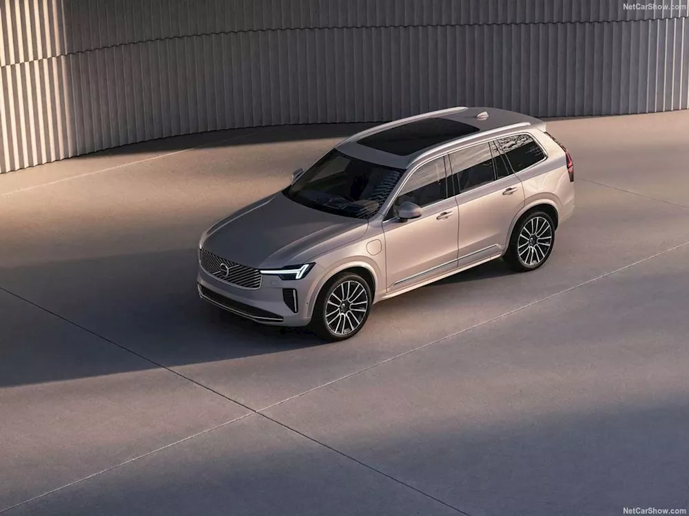 فولفو XC90 الجديدة