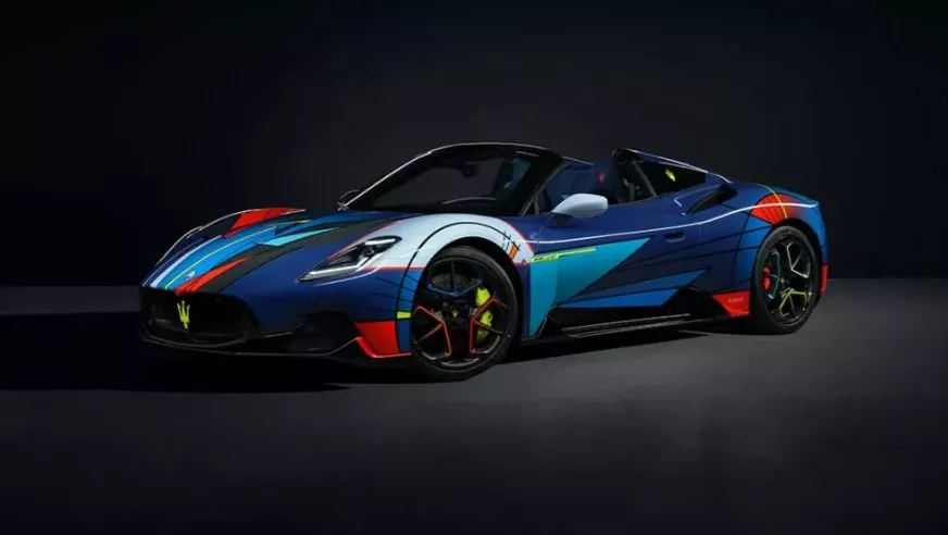 مازيراتي MC20 نسخة Opera d’Arte