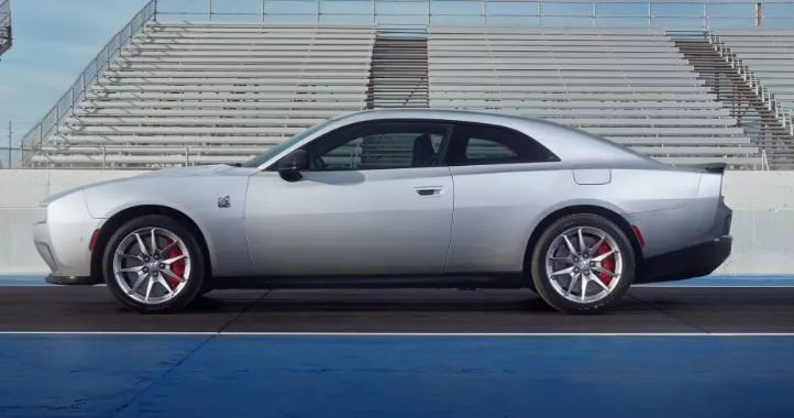 دودج Charger Daytona