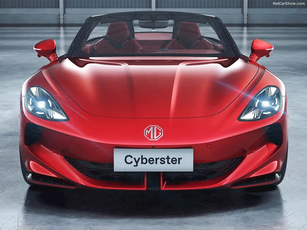 1 إم جي Cyberster رودستر الكهربائية