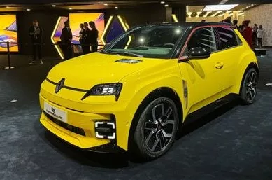 رينو R5