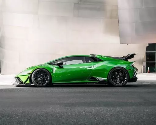 لامبورجيني Huracan STO