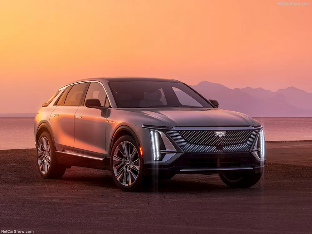 كاديلاك ليريك الجديدة