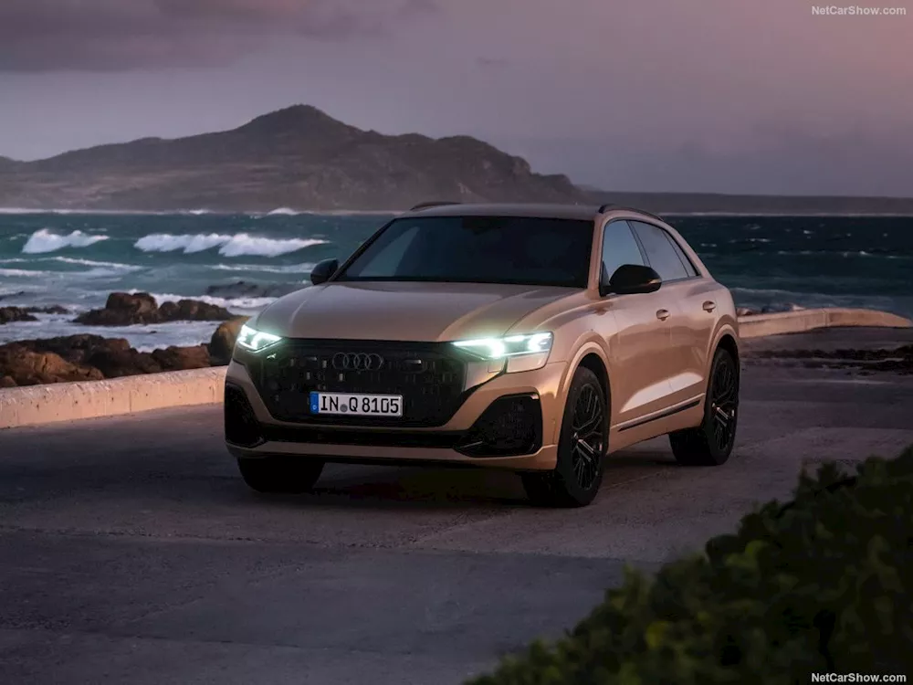 أودي Q8 الفاخرة الجديدة