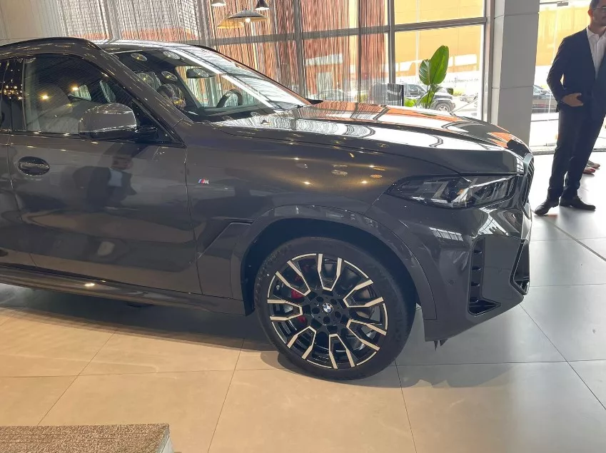2 بي إم دبليو X6 xdrive 40i الجديدة
