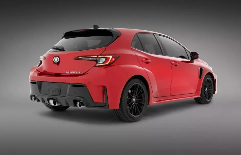 تويوتا كورولا GR الجديدة
