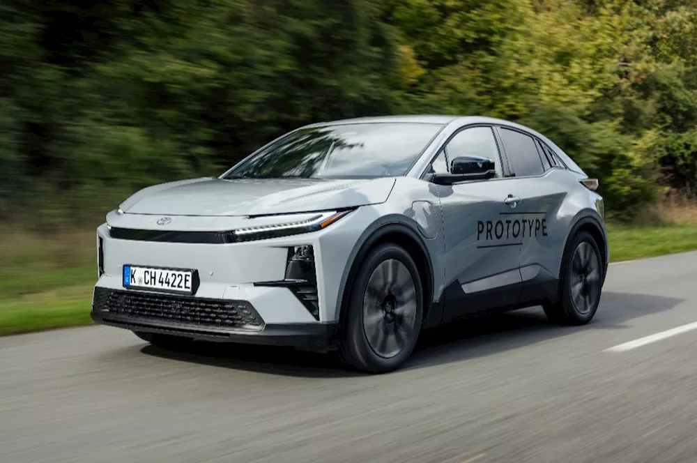 تويوتا CH-R الكهربائية