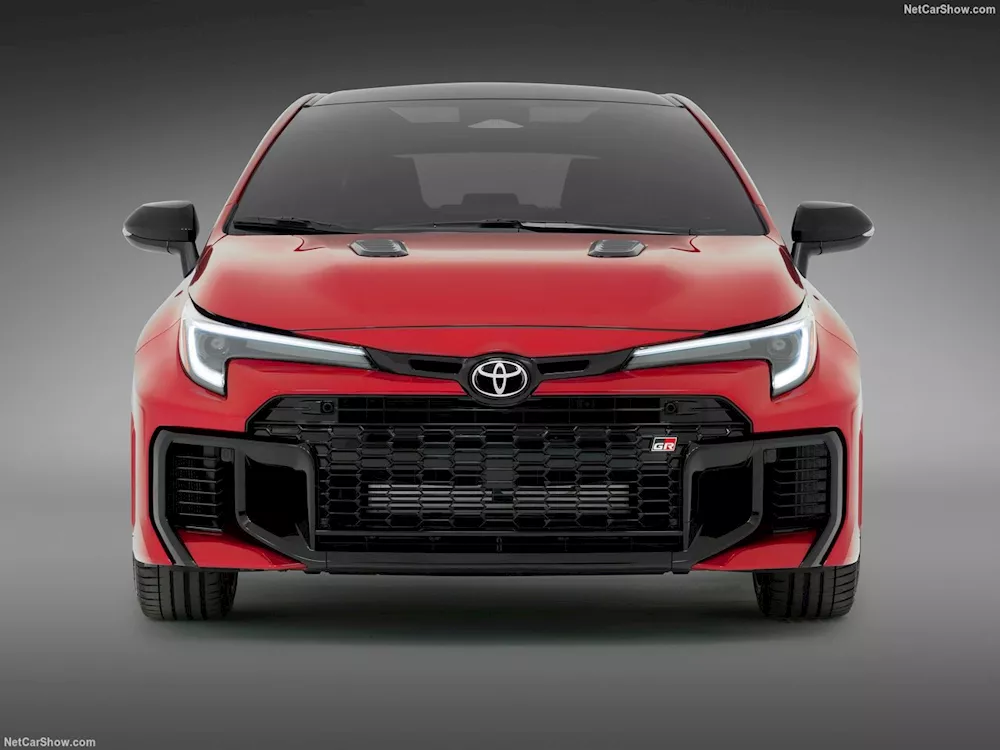 تويوتا كورولا GR الرياضية الجديدة