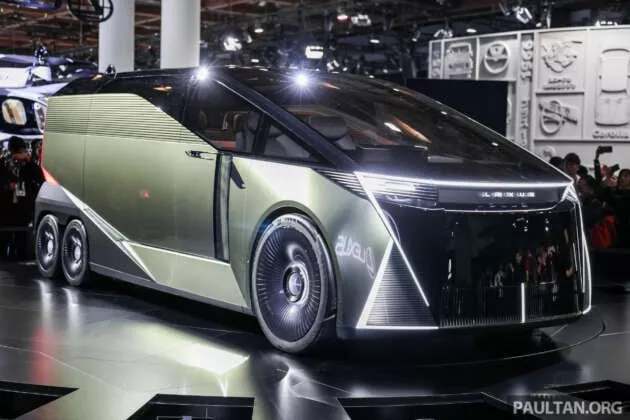 لكزس LS الاختبارية