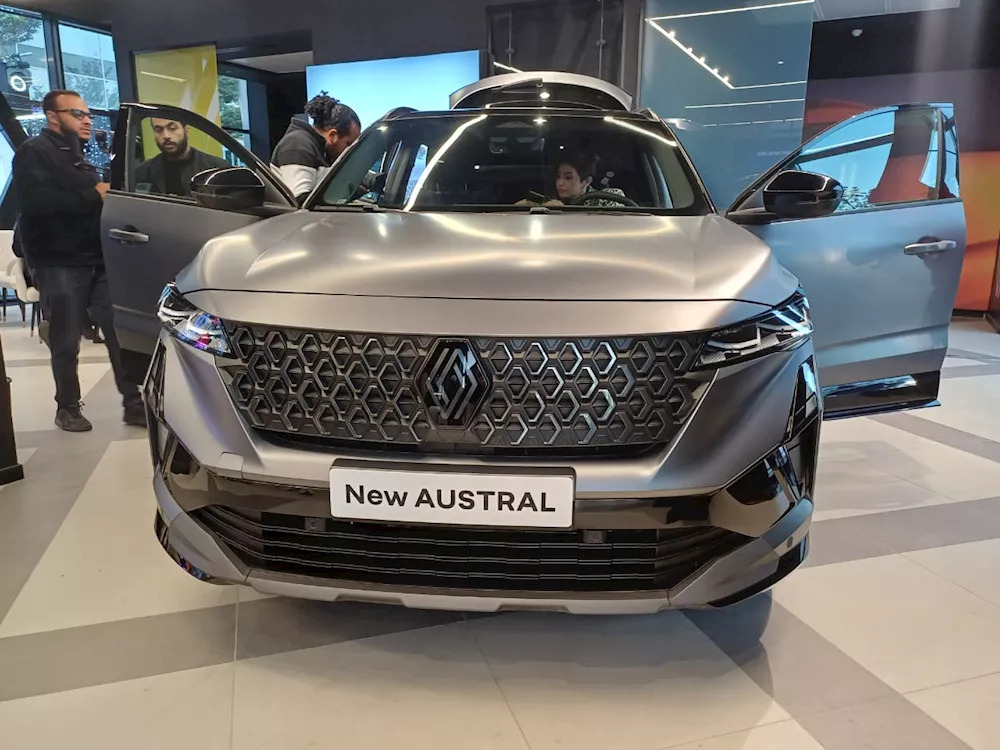 رينو أوسترال Fcaelift الجديدة