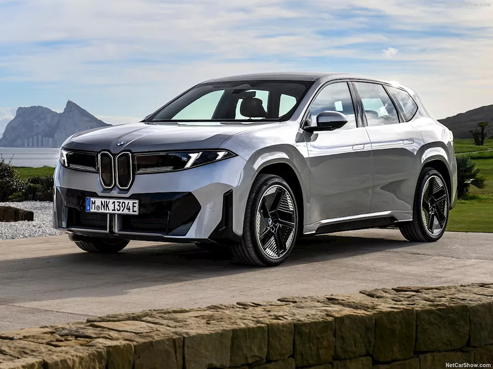 بي إم دبليو iX3 الجديدة