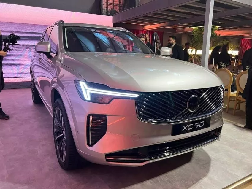 تخفيض أسعار ڤولڤو XC90 الجديدة 340 ألف جنيه.. تفاصيل 