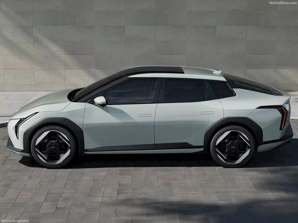 كيا EV4 الجديدة