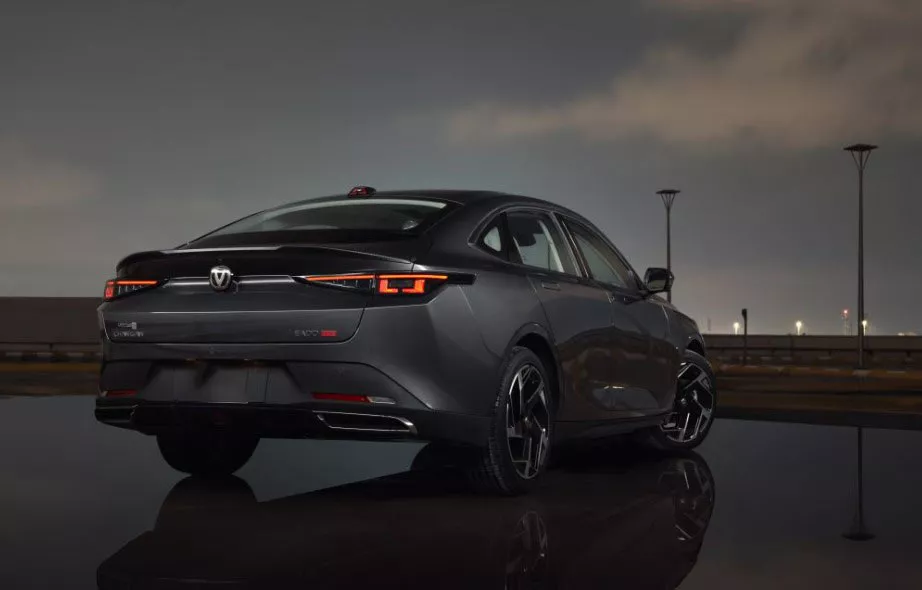 شانجان Eado Plus