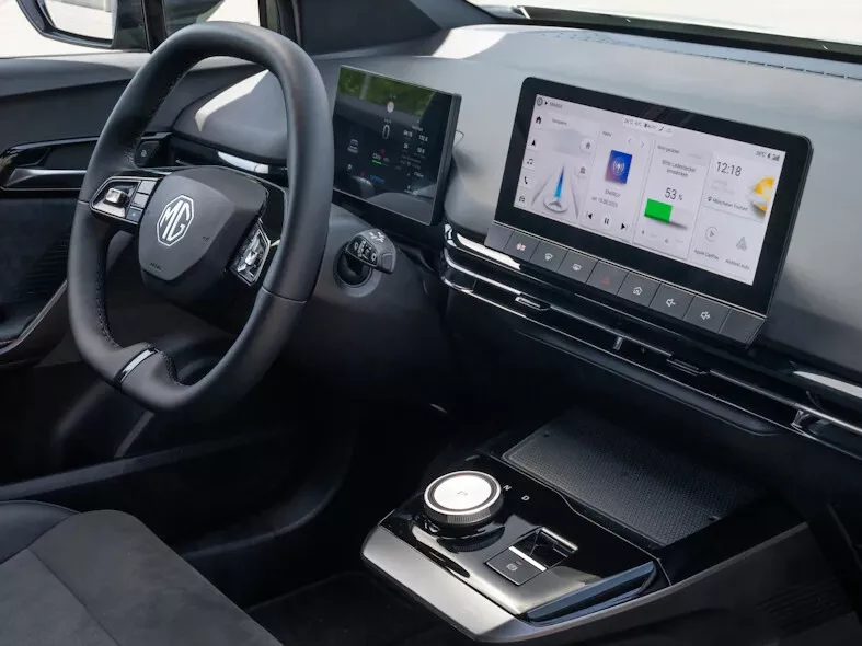 إم جي 4 الكهربائية الجديدة