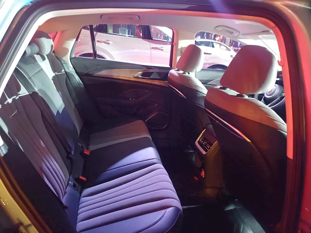 هونشي أوسادا