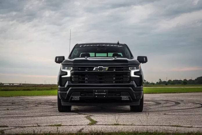 شيفروليه Silverado 1500 بتعديلات هينيسي
