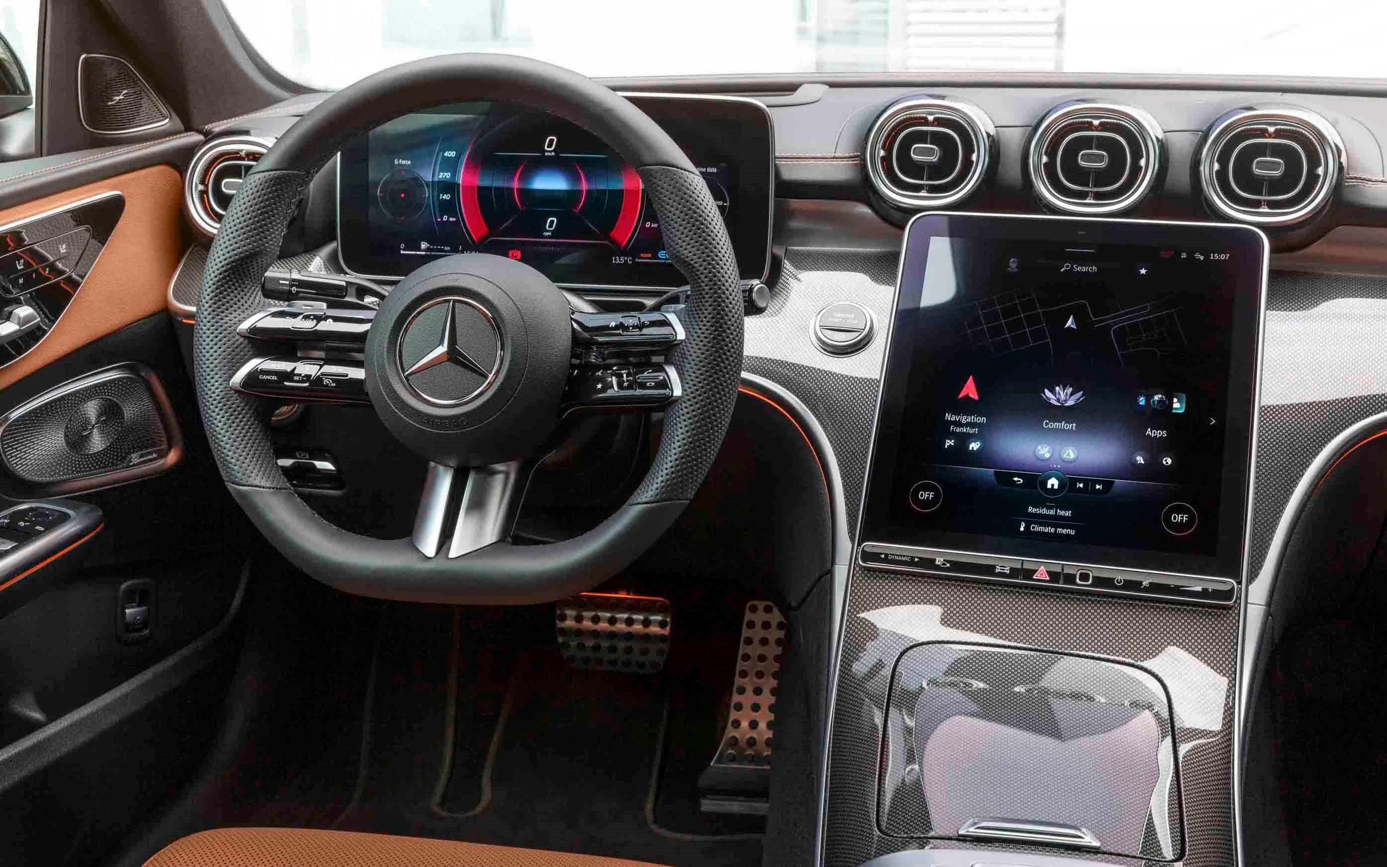مواصفات وصور مرسيدس C-CLASS 2021 الجديدة كلياً 2021_2_23_15_49_47_123